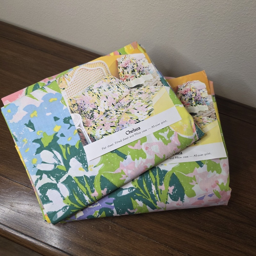 VTG Stevens Utica Chelsea Twin Fitted Sheets NOS Floral Percale Set of 2 MCM
